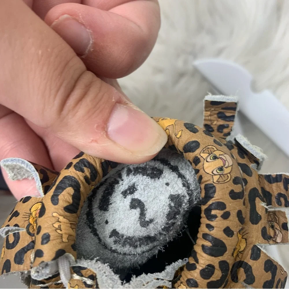 Freshly Picked x Disney Leopard Simba Mocassins Sz 2